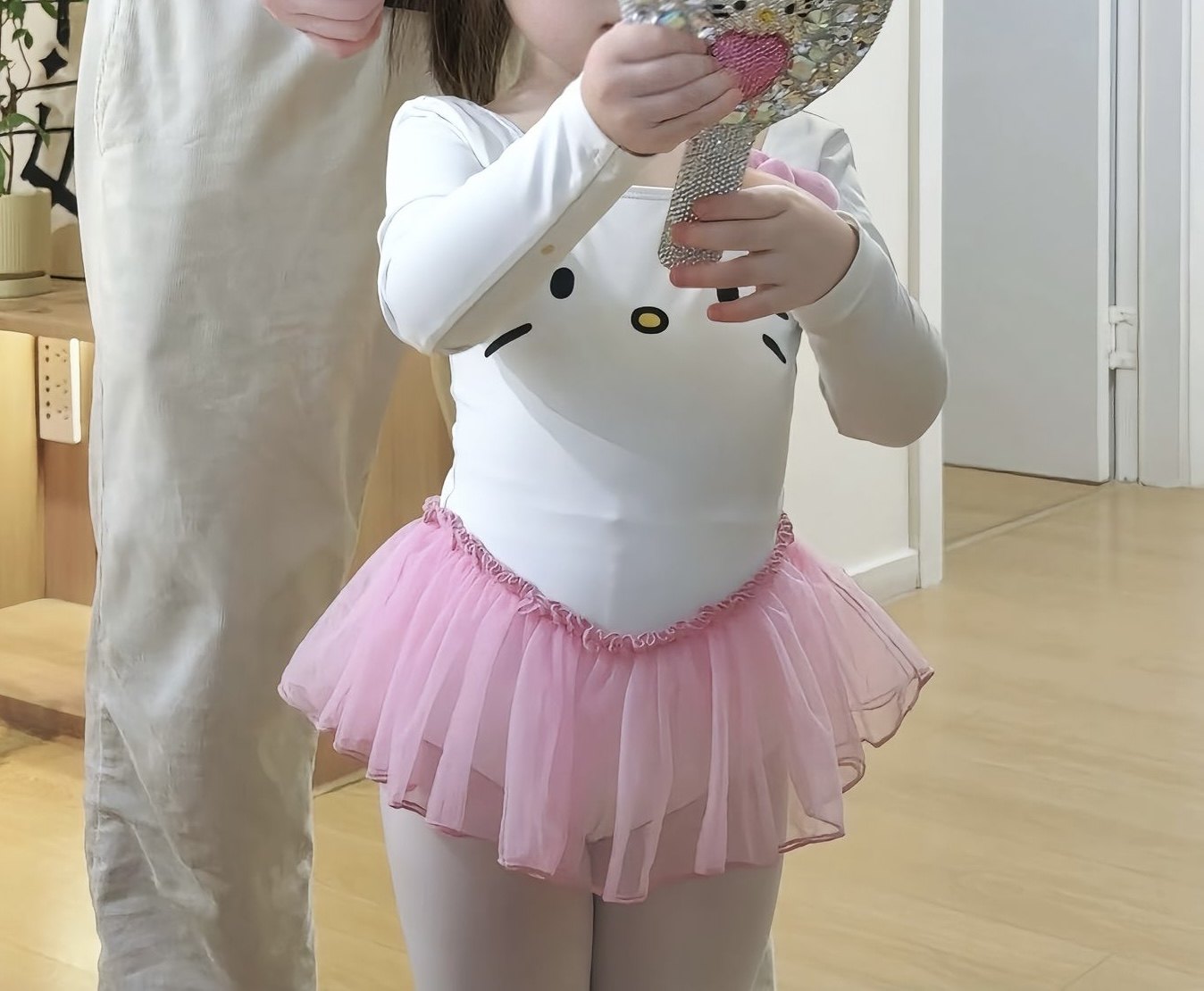 kt猫卡通粉色新款儿童蝴蝶结芭蕾舞蹈服体操练功服蓬蓬裙体服