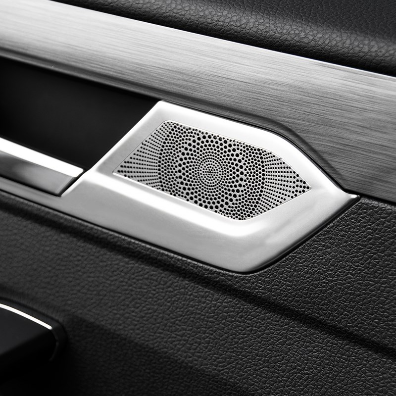 适用于16-18全新帕萨特改装内拉手亮条亮片车门板不锈钢内饰饰条