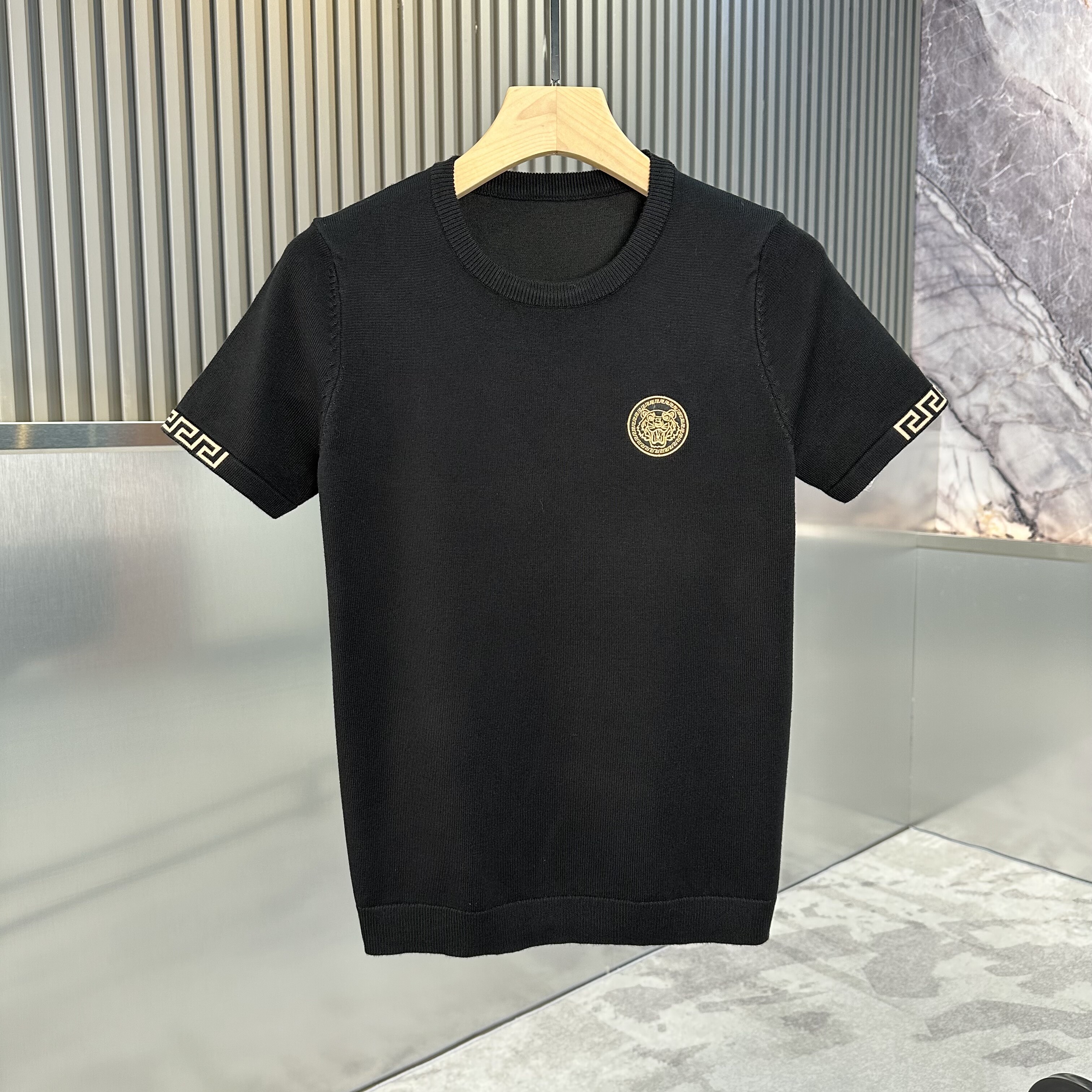 舒适型秋冬季圆领针织短袖毛衣男潮牌内搭打底衫男士黑色半袖毛衣