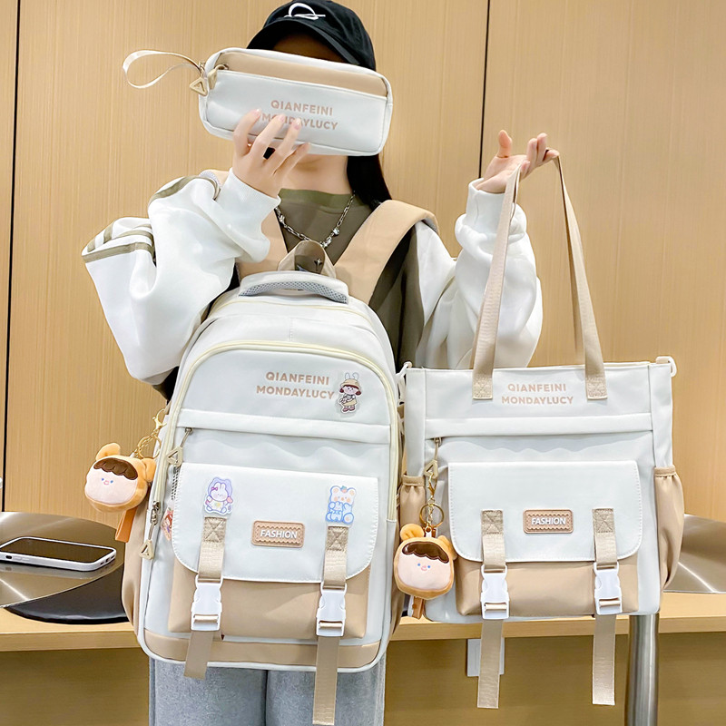 书包初中女生高颜值ins可爱小学生大容量双肩包2025新款女童背包