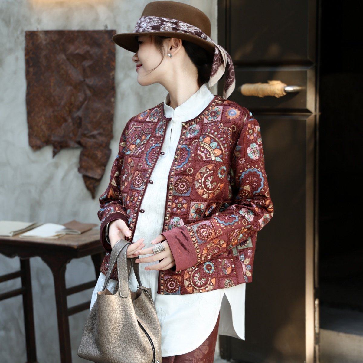 兰瑟儿2026春季新款新中式高端复古设计师款盘扣重工刺绣外套女,女装/女士精品,短外套,淘宝优惠券,粉丝福利购,淘宝优惠卷