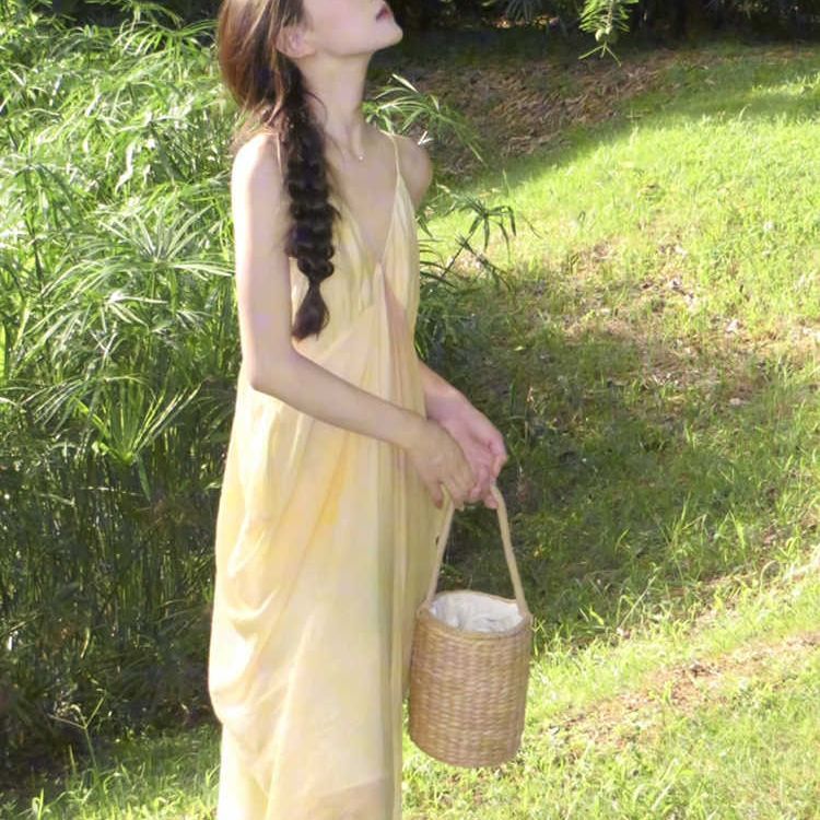 法式黄色碎花抹胸吊带连衣裙女夏季2025新款小个子收腰无袖长裙子