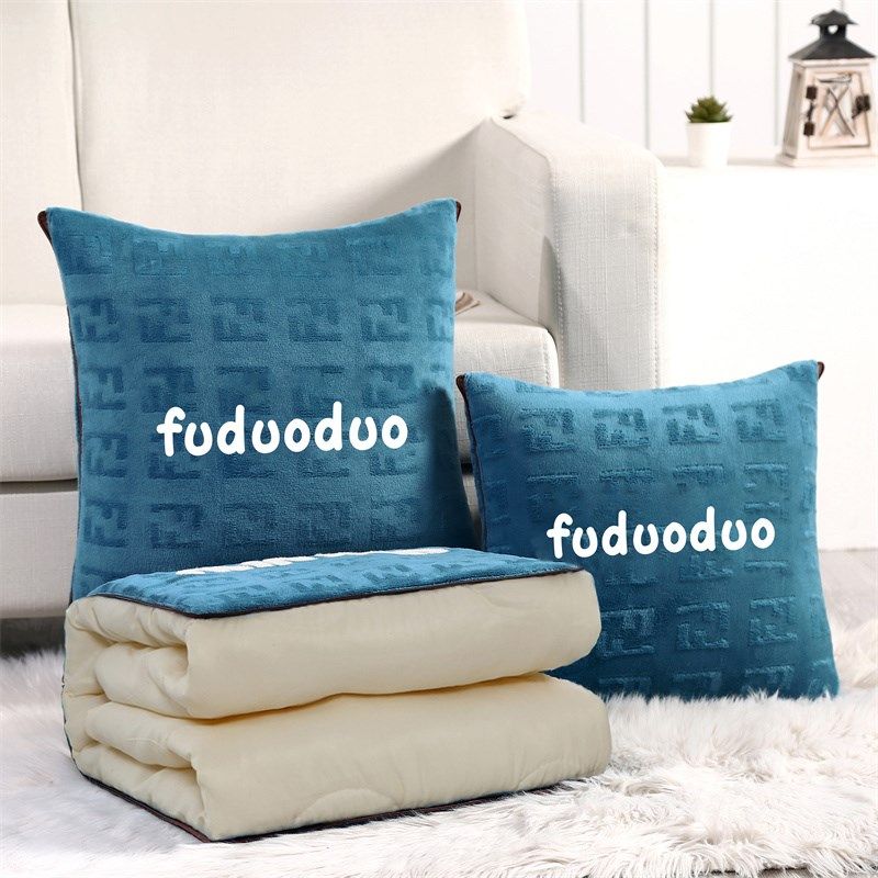 折叠抱枕被子两用冬季加厚办公室午睡空调毯二合一枕头汽车载靠垫,居家布艺,抱枕被,淘宝优惠券,粉丝福利购,淘宝优惠卷