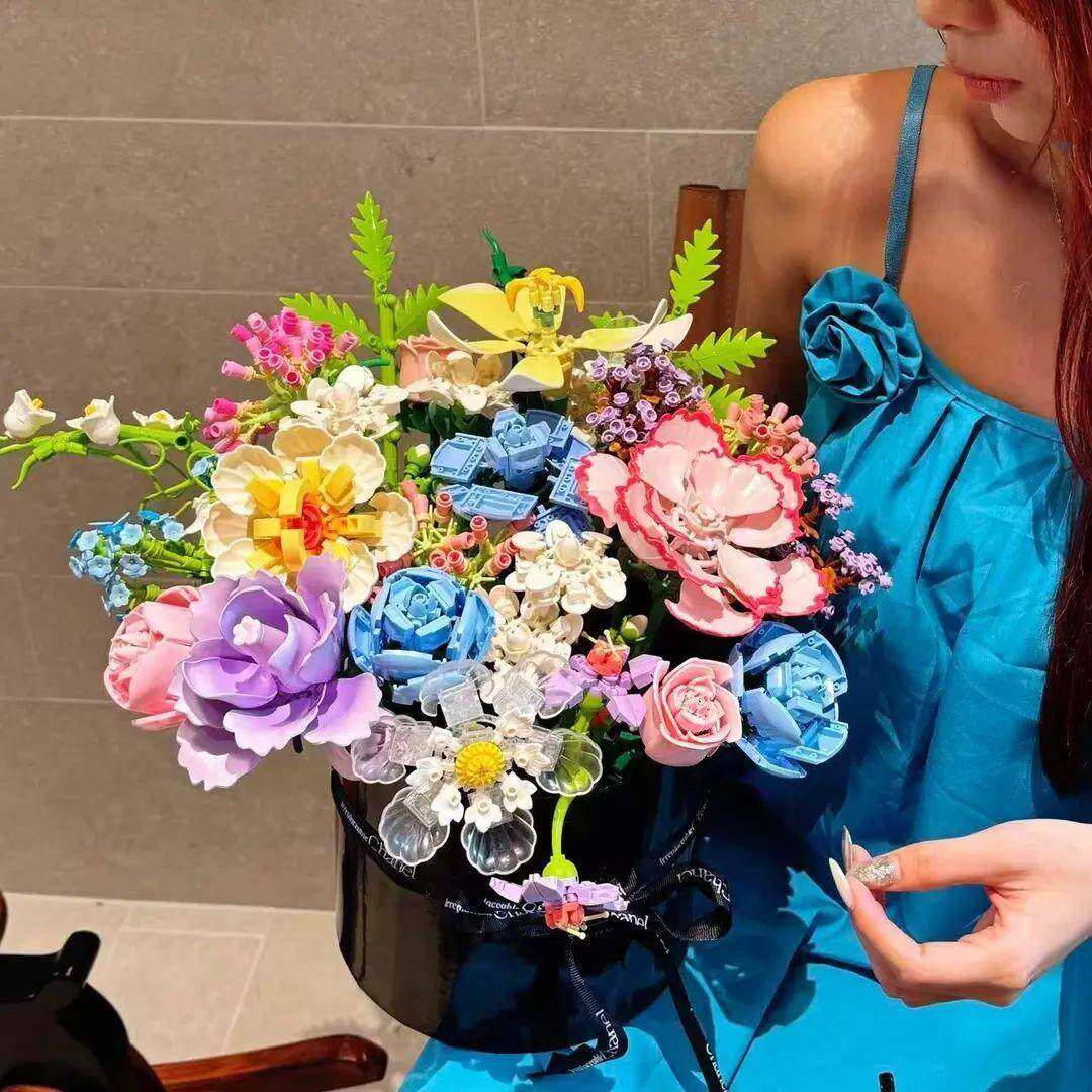 永生花四季与你积木花束