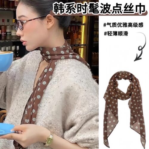 棕色波点丝巾印花高级百搭