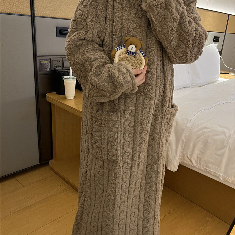 行走的大被子珊瑚绒长款睡袍家居服睡衣保暖冬季加绒加长睡袍睡裙