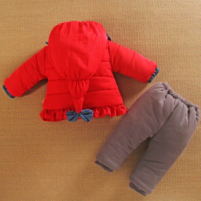 0一1岁半女宝宝秋冬装周童幼婴婴儿衣服外套装加厚棉服袄外出冬季