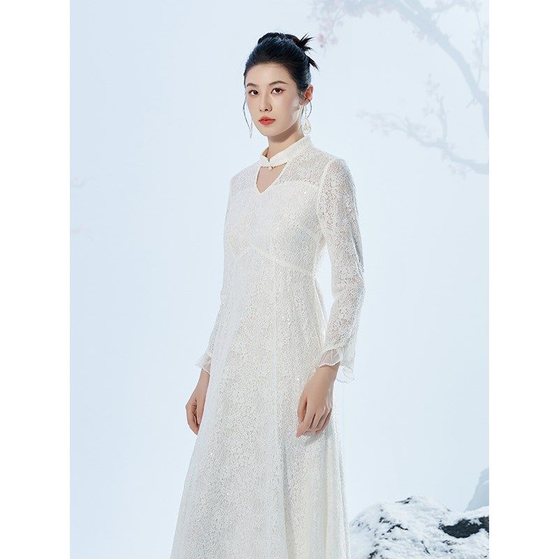 固执春季新款新中式仙女风修身长袖米白色改良旗袍蕾丝连衣裙7052