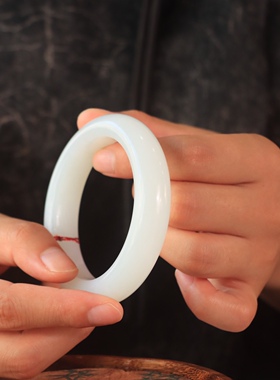 新疆和田玉羊脂白玉平安镯籽料