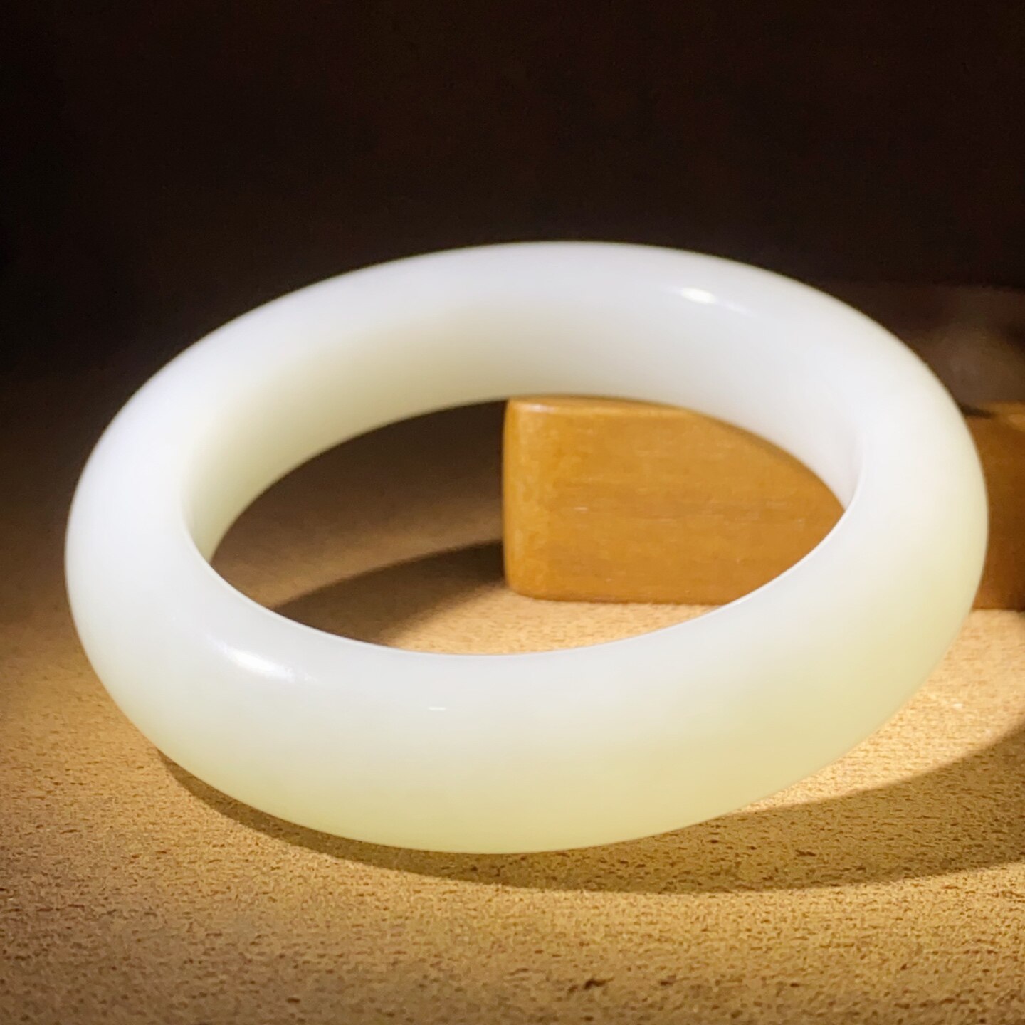 53.5圈口新疆和田玉山料羊脂白玉正品平安镯高端天然精美手镯玉镯