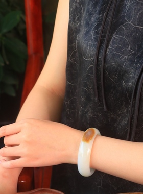 新疆且末糖白平安镯手镯天然玉石