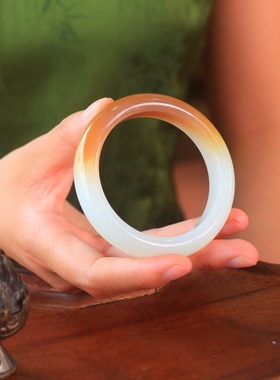 新疆和田玉且末糖白手镯平安镯