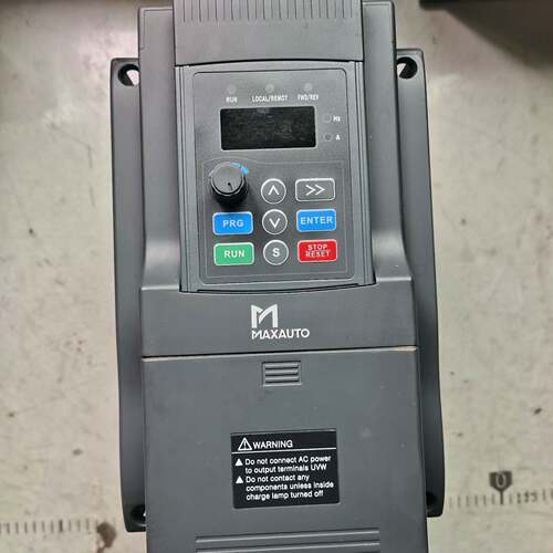 可维修MAXAUTOHD200-2S-2.2GC，2.2，正品变频器