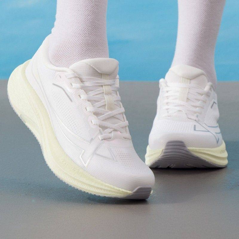 特步两千公里三代PLUS丨减震耐磨跑鞋女鞋秋冬新款运动鞋子跑步鞋,运动鞋new,跑步鞋,淘宝优惠券,粉丝福利购,淘宝优惠卷