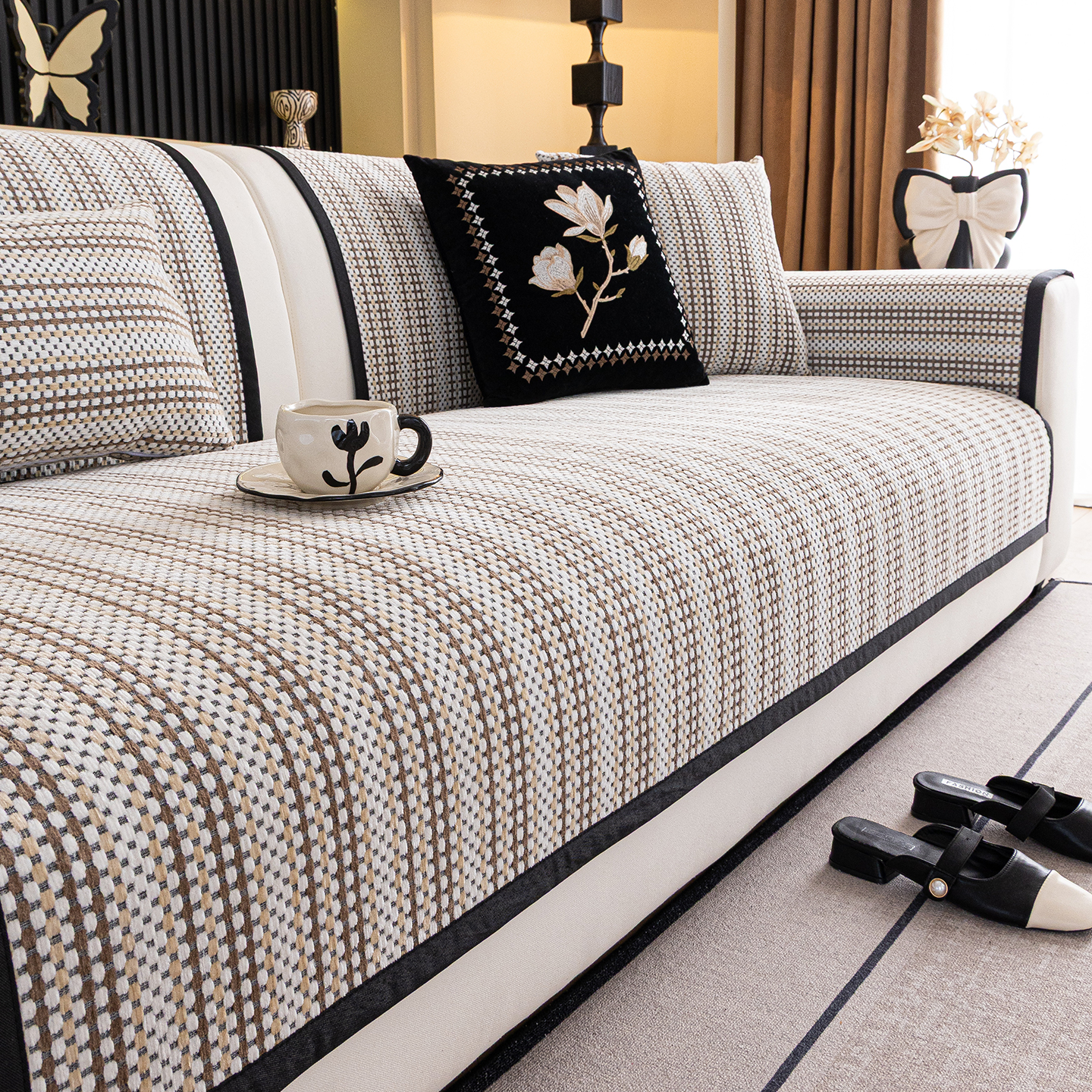 2025新款沙发垫四季通用盖布轻奢高级感真皮沙发专用套罩防滑坐垫