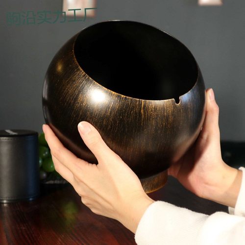 tt烟灰缸潮流酒吧创意个性商用金属大号家用客厅烟灰桶超大特大烟