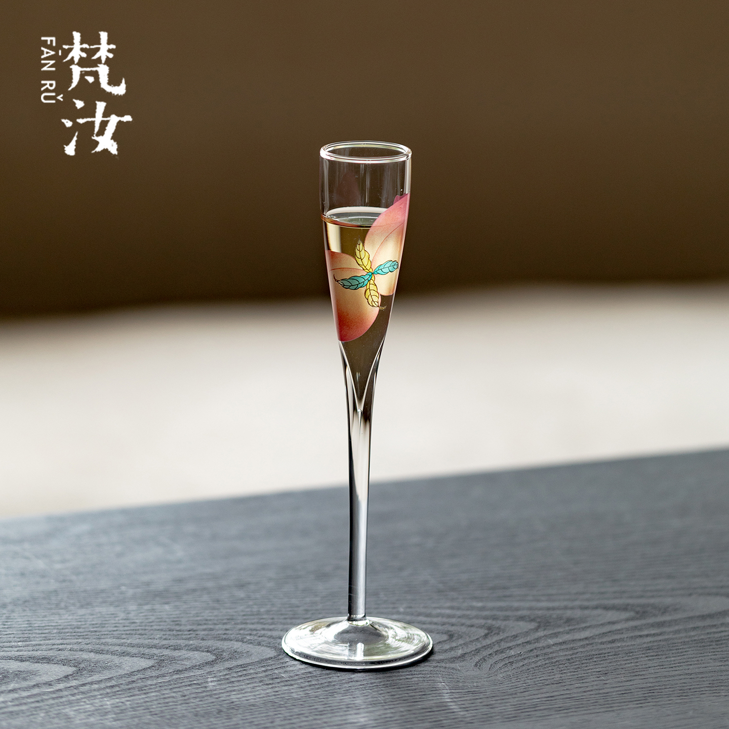 梵汝 原创玻璃粉彩春桃玻璃鸡尾酒杯品鉴杯酒杯高硼硅闻香杯茶杯