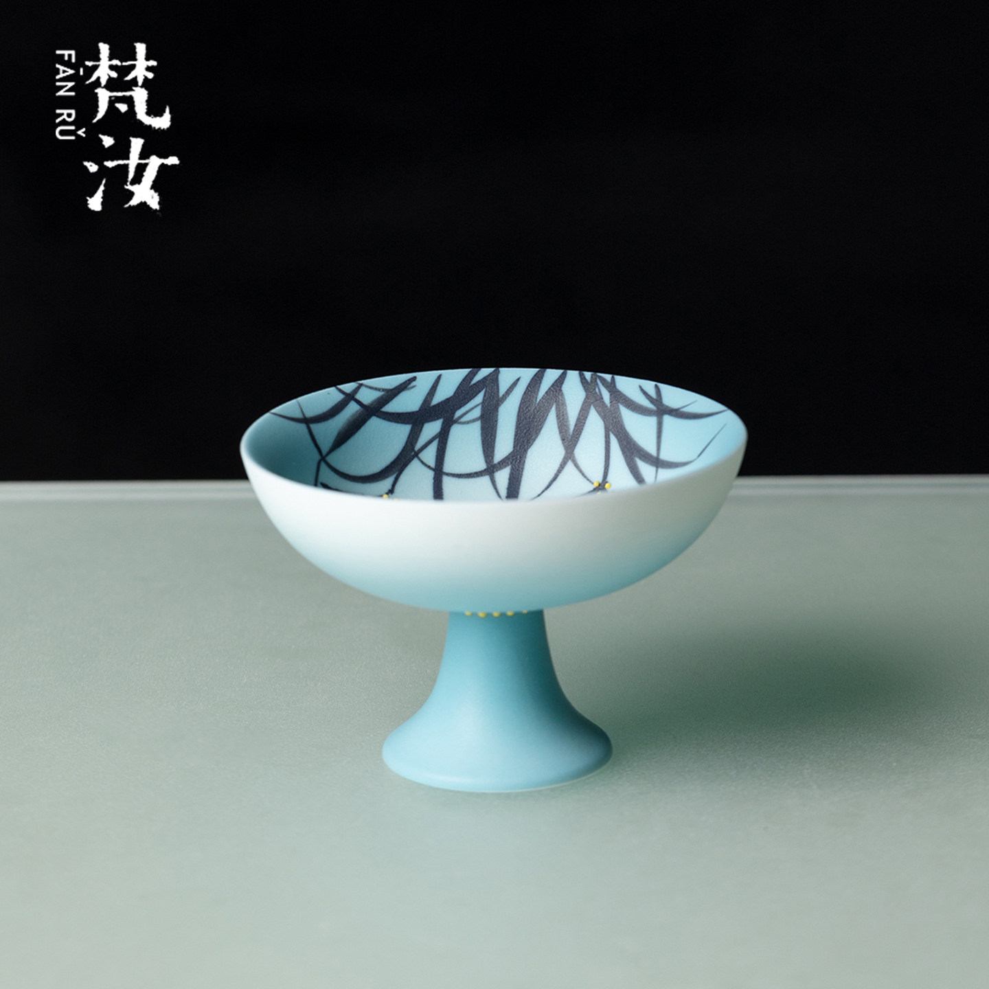 梵汝陶瓷手绘水墨兰草茶杯小清新中式高档主人杯功夫茶具品茗口杯