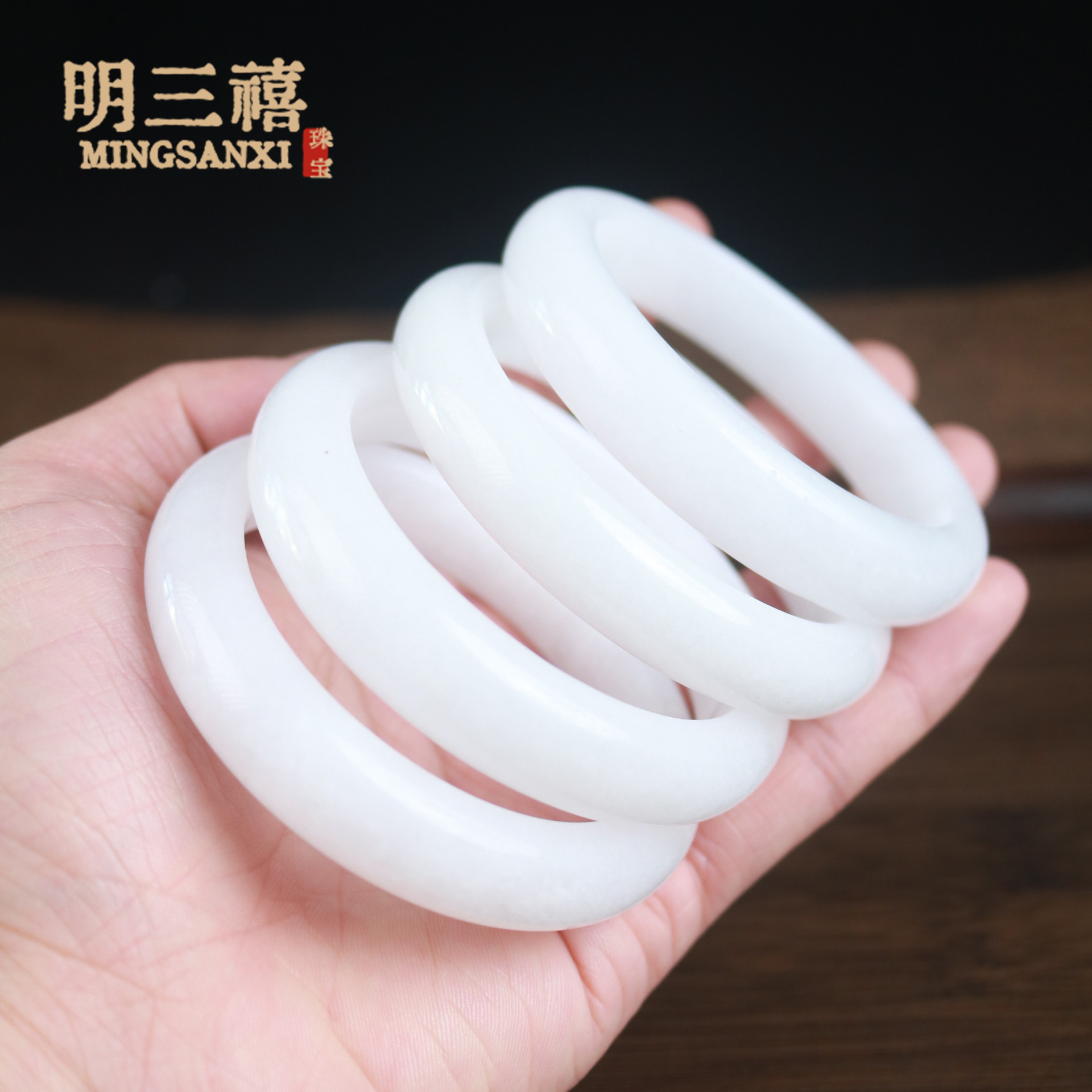 汉白玉手镯女款商务礼品玉饰