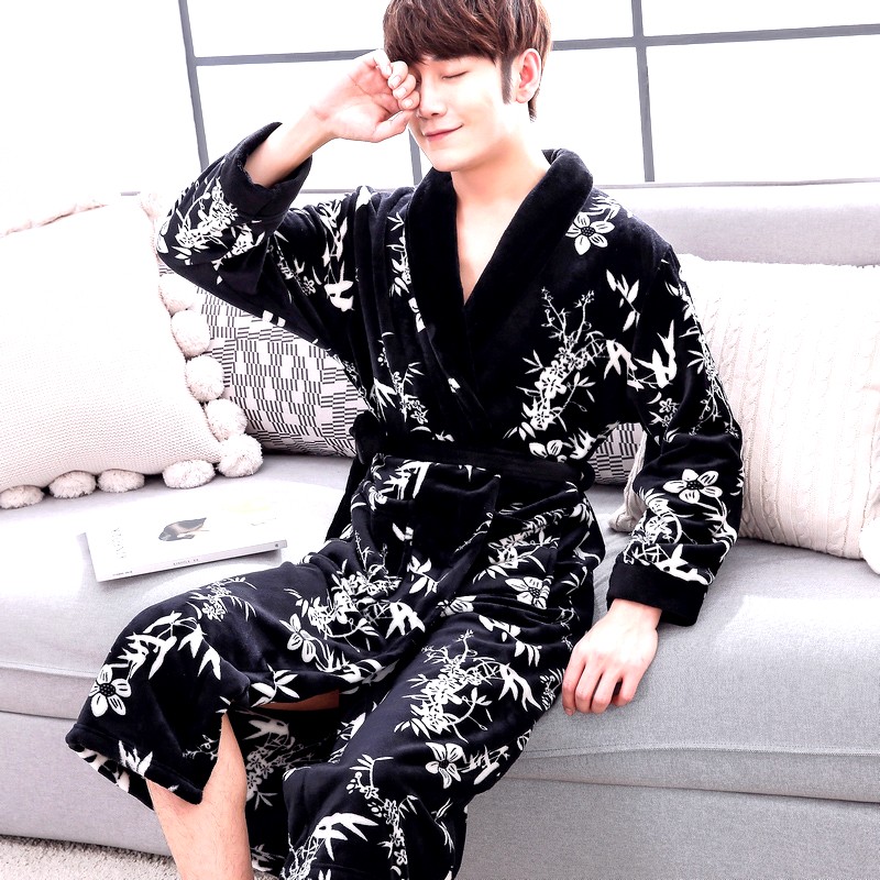 法兰绒睡袍男秋冬季加厚情侣珊瑚绒浴袍女睡衣大码龙袍长款家居服