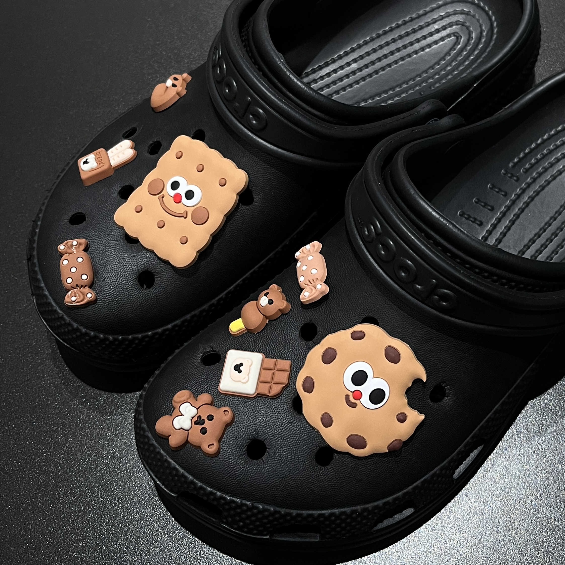 MichelleGirl小众新款洞洞鞋配饰