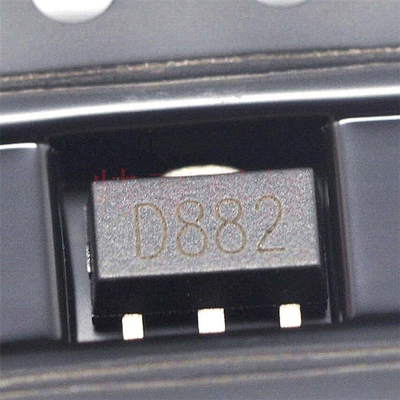 特豪 贴片三极管 2SD882 D882 3A/30V NPN SOT89  现货供应批量优