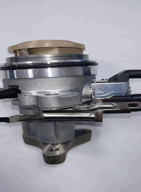 LR140742  LR129893  汽车水泵