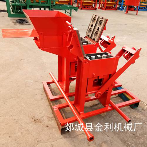 工厂供应非洲手工粘土砖机 金龙牌连锁砖机 乐高砖机 免烧砖机