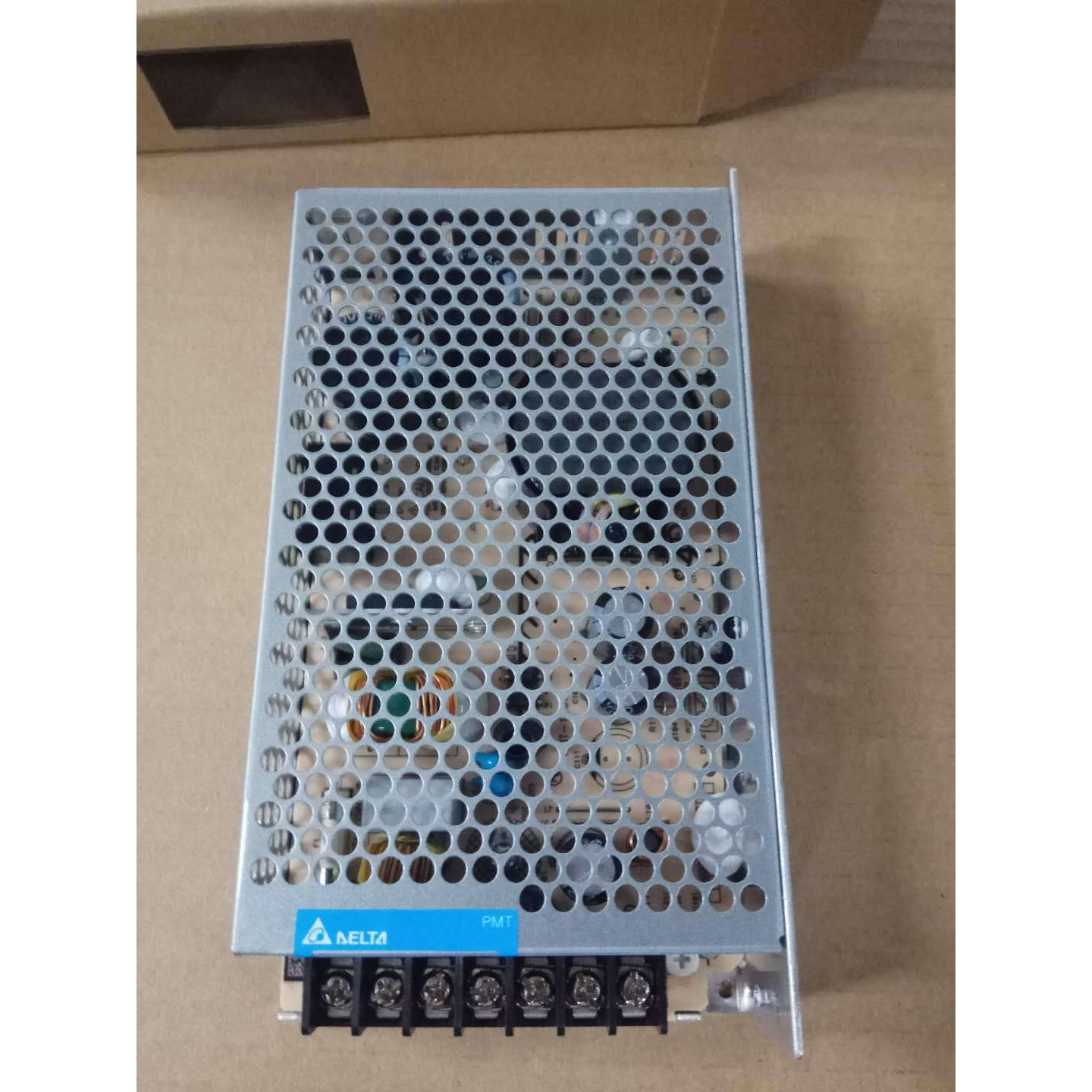 开关电源PMT-24V100W1AAB 平板式平板型台达工业电源仅现货