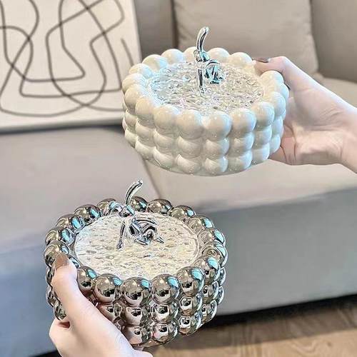 客厅烟灰缸家用高端大气上档次创意带盖防飞灰烟缸高级感收纳摆件