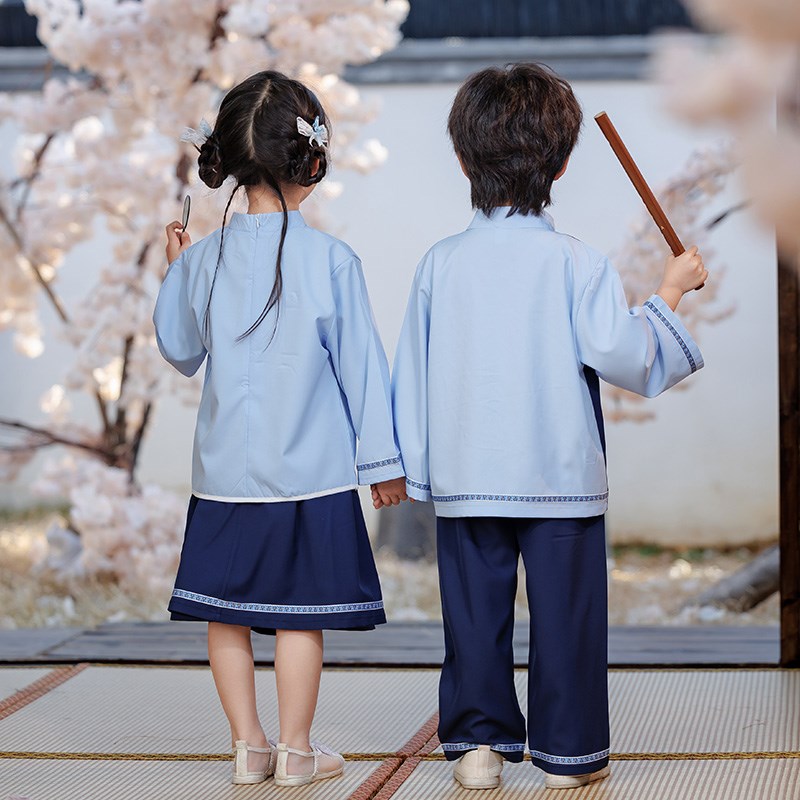 少数民族壮族服装儿童广西三月三演出服春秋男童民族衣服女童苗族