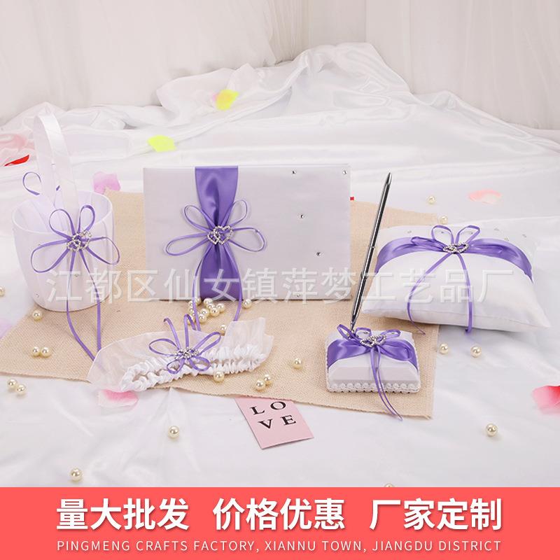 婚礼用品花篮戒枕签到本笔座袜带笔套装厂家