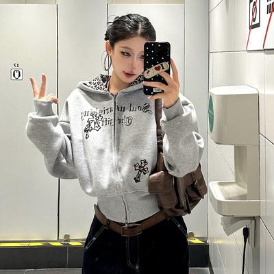 【送运费险】刺绣连帽开衫卫衣女