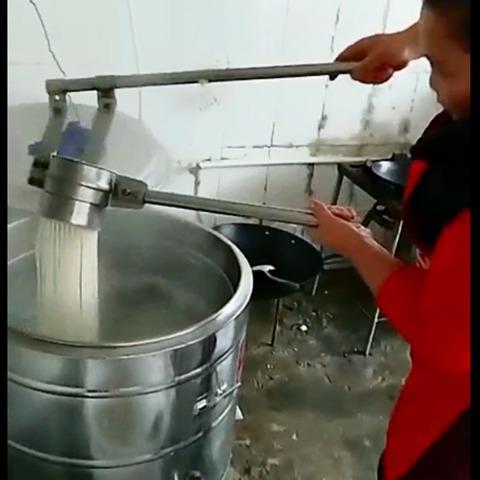 广西生榨米粉机桂林米粉家用商用手工濑粉海南米粉酸粉米线 线粉