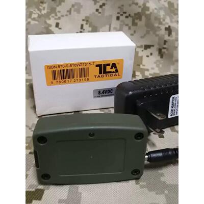 TCA152 PRC-152A电台标配8.4VDC电池高效充电器