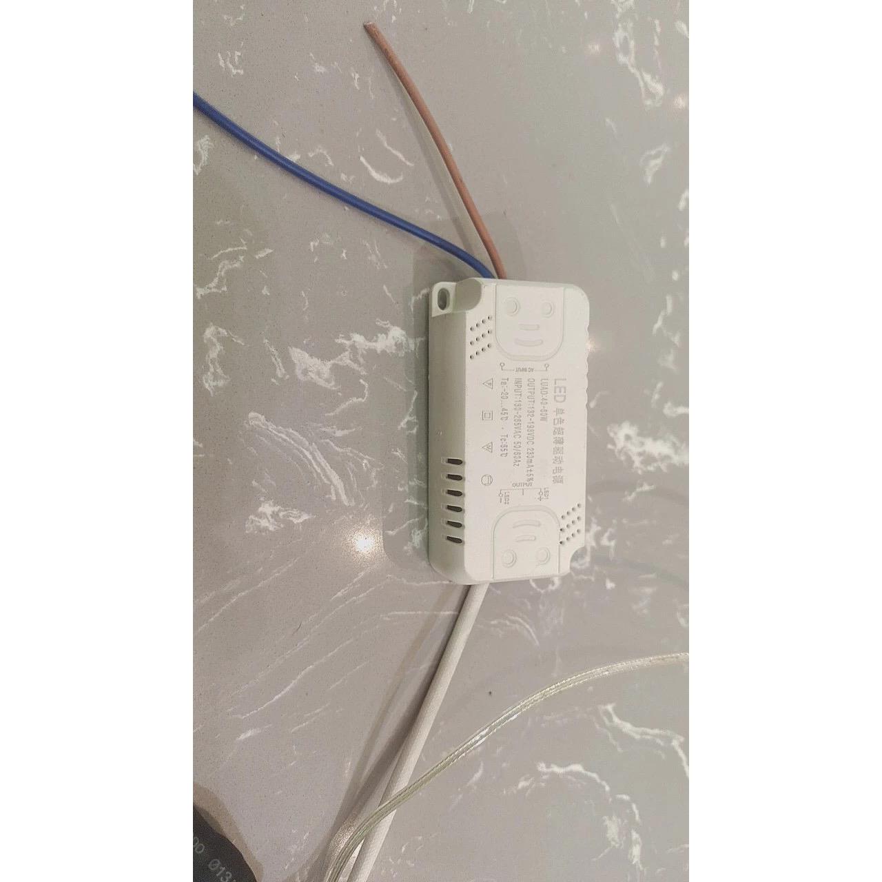 牛久LED吸顶灯具单色白光驱动电源恒流镇流器变压控制器替换修灯D