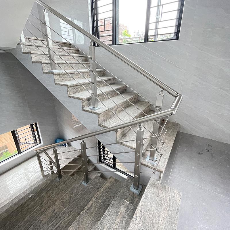 304不锈钢楼梯扶手阳台护栏自建房室内家用自装围栏立柱极简栏杆