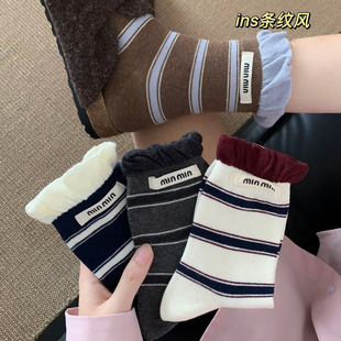 人气新品2026春季流行色泡泡口复古条纹袜女士中筒ins高颜值~绝了