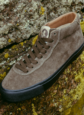 Last Resort AB VM001 MID DANE 联名新款中帮男女休闲牛皮滑板鞋