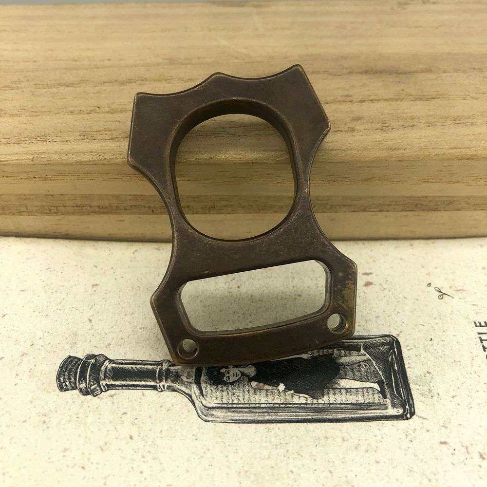 户外防身破窗逃生工具 多功能EDC黄铜指虎 开瓶器 纯铜钥匙挂坠