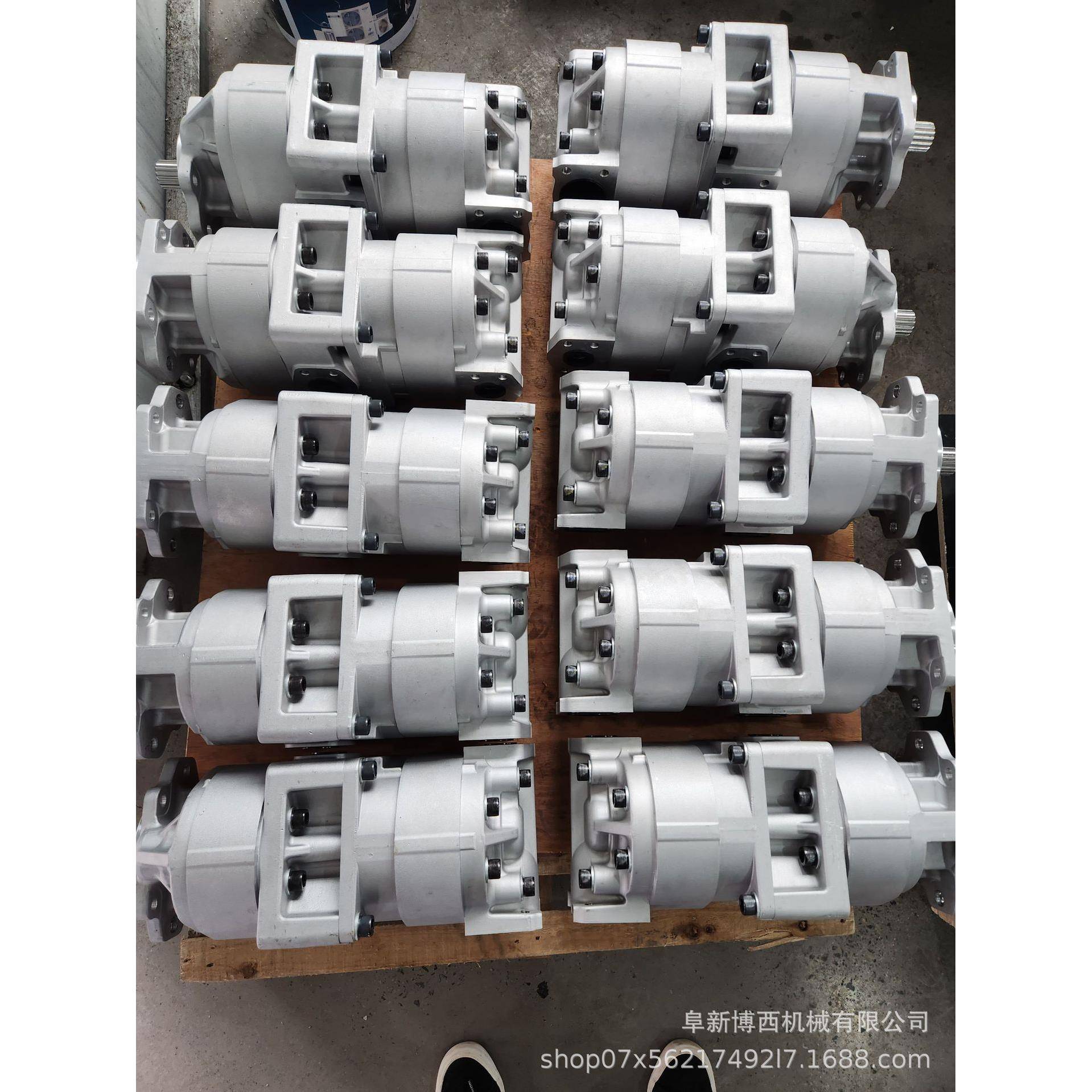 705-53-42010适用小松KOMATSUWA600-6S液压油泵总成齿轮泵