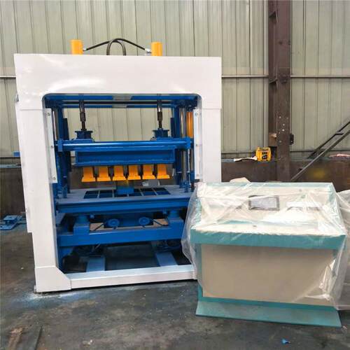 液压QT-35透水面包砖机设备 免烧水泥砌块砖机 小型空心砖机厂家