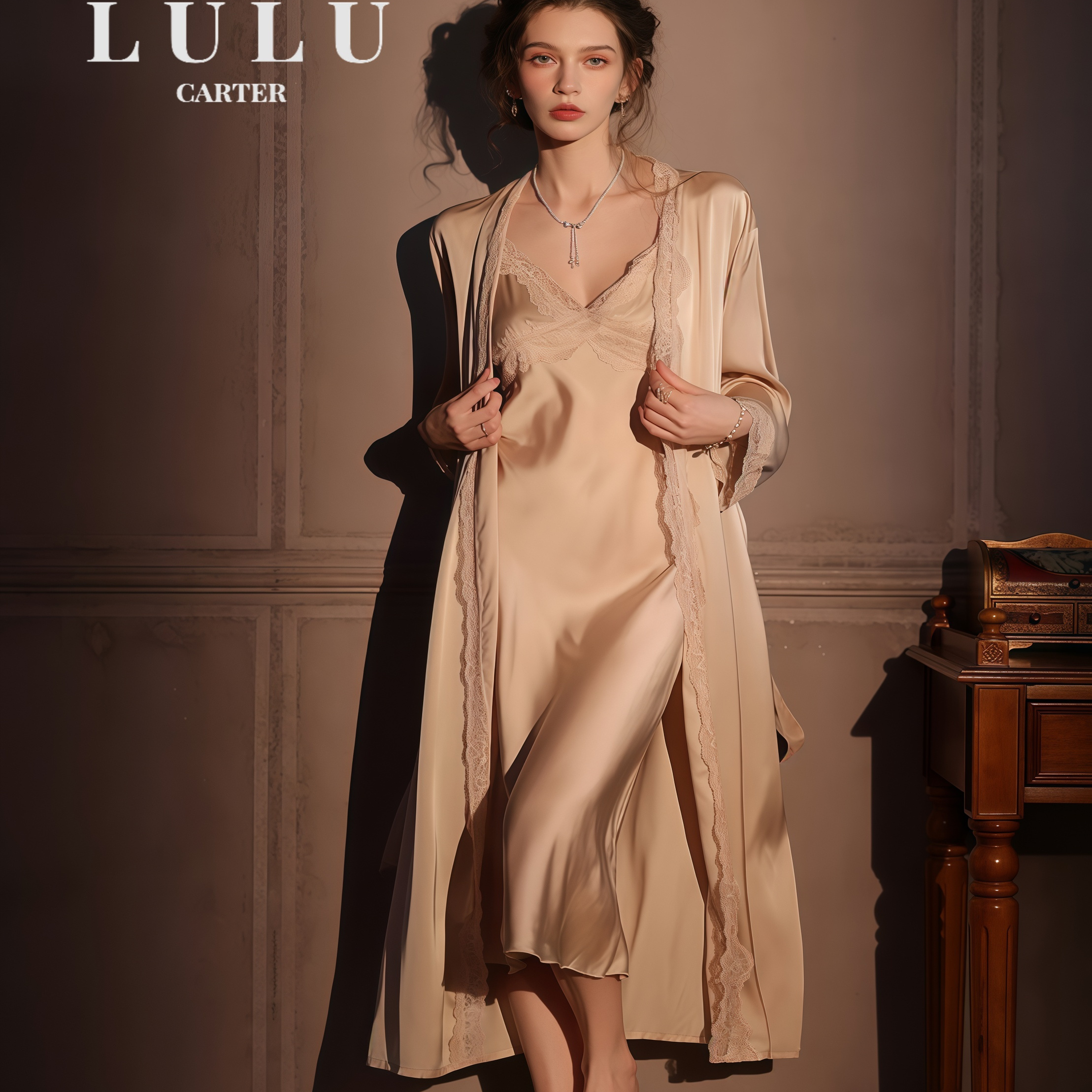 宫廷风真丝蕾丝胸垫吊带睡裙套装