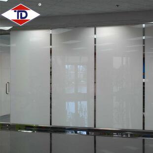 电控雾化玻璃可控智能调光玻璃pdlc彩色钢化夹胶汽车电控调光膜厂