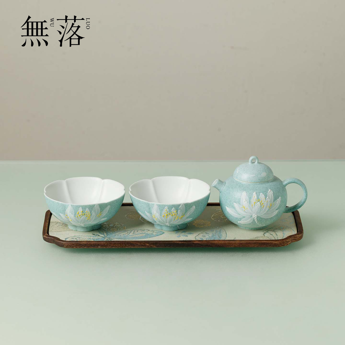 无落手绘蝶影白莲陶瓷茶具一壶二杯套装高颜值功夫茶具干泡茶托盘