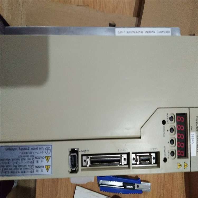 SGDM-50ADA安川伺服驱动器SGDM-60ADA SGDV-3R5D01A SGDV-170D01A
