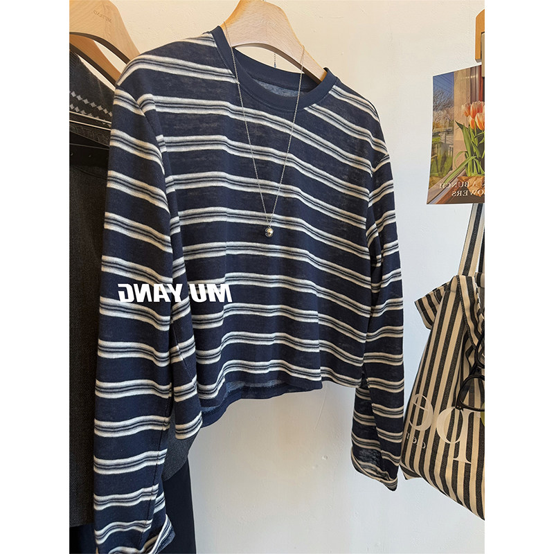 韩国条纹圆领长袖针织衫女早春松弛感宽松显瘦t恤短款打底衫上衣