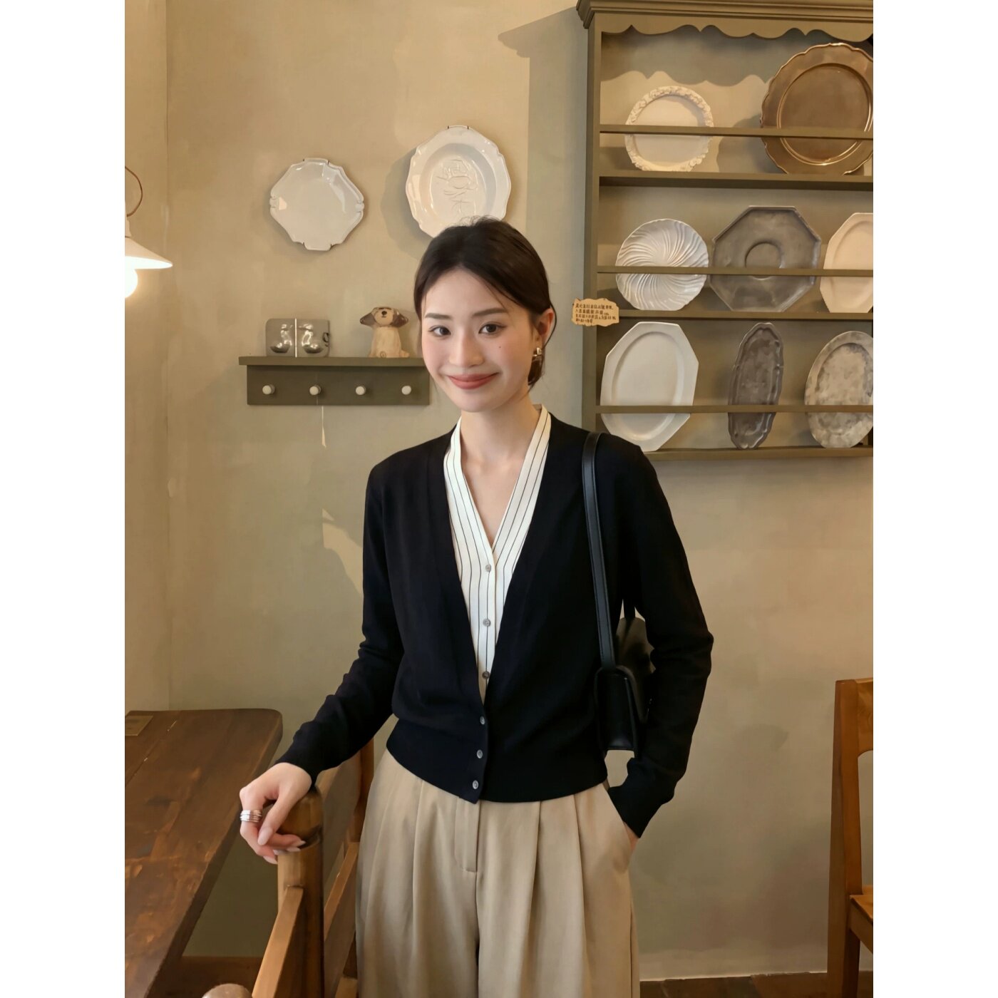 老钱风黑色假两件衬衫女春秋季设计感通勤气质针织衫气质长袖上衣