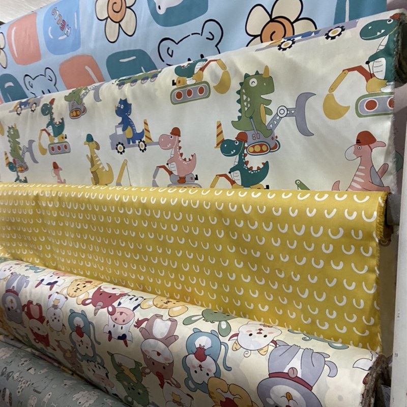 A类贡缎纯棉全棉布料高档卡通宝宝儿童布料幅宽1.6米无荧光可定制
