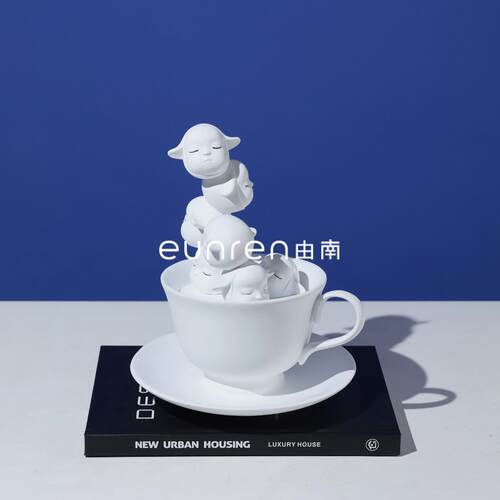 现代简约卡通可爱萌娃精灵摆件软装家居儿童房样板间客厅创意摆设